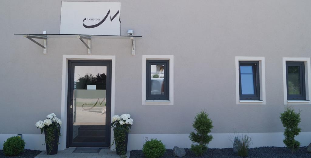 Pension M Muehldorf am Inn Bagian luar foto